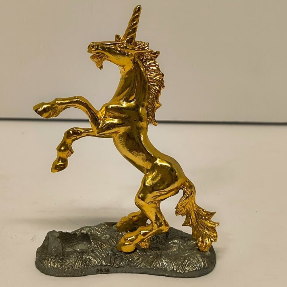 The Metropolitan Guild Gold Tone Unicorn on Stand Collectable - Picture 3 of 8